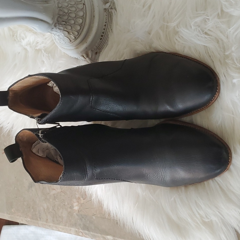 Madewell Brenner black leather ankle bootie size 8 - Picture 3 of 16